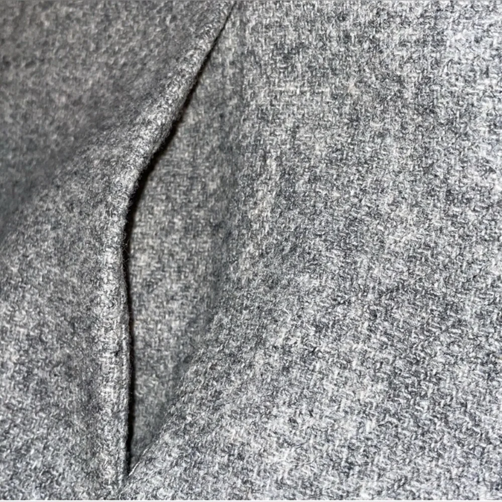 Zara Women's Wool Gray Coat - Picture 11 of 11